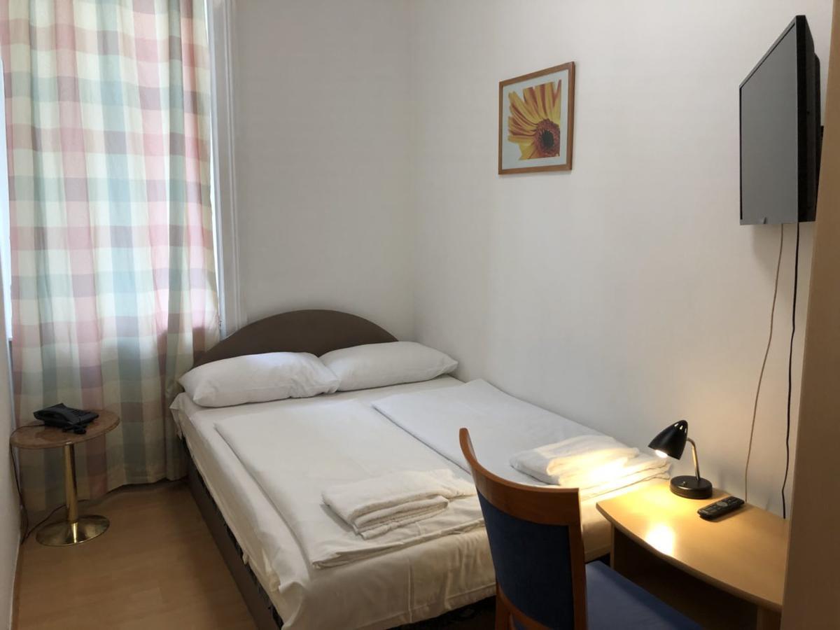 Pension Vera Viena Habitación foto