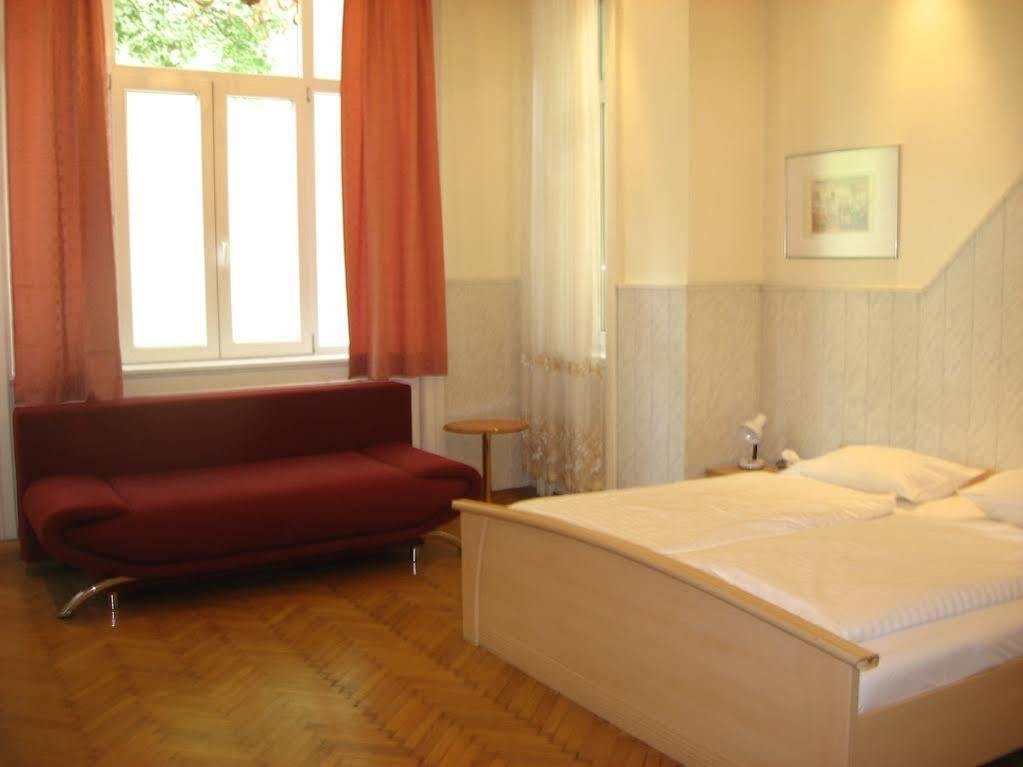 Pension Vera Viena Exterior foto